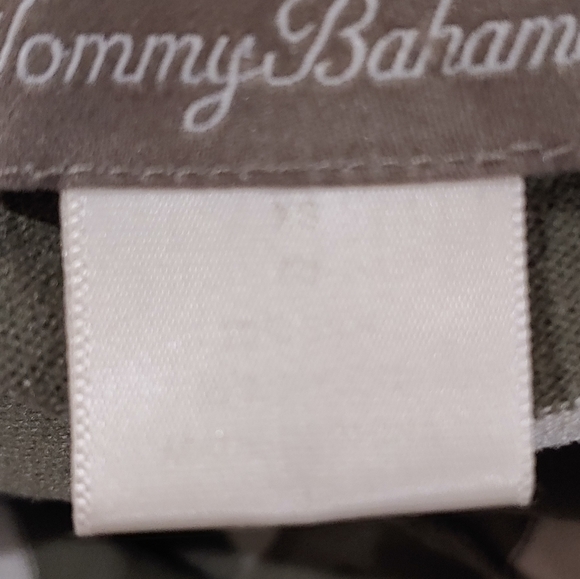 Tommy Bahama great & white striped hoodie - Picture 7 of 7